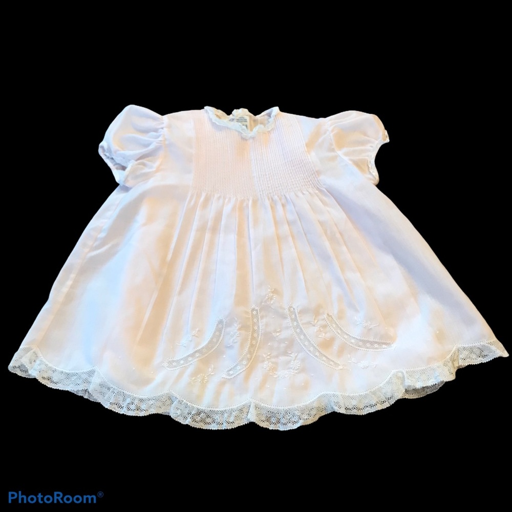 🎉HOST PICK🛍️🎉7/12/24 Vintage Pale Pink Hand Embroidered Dress